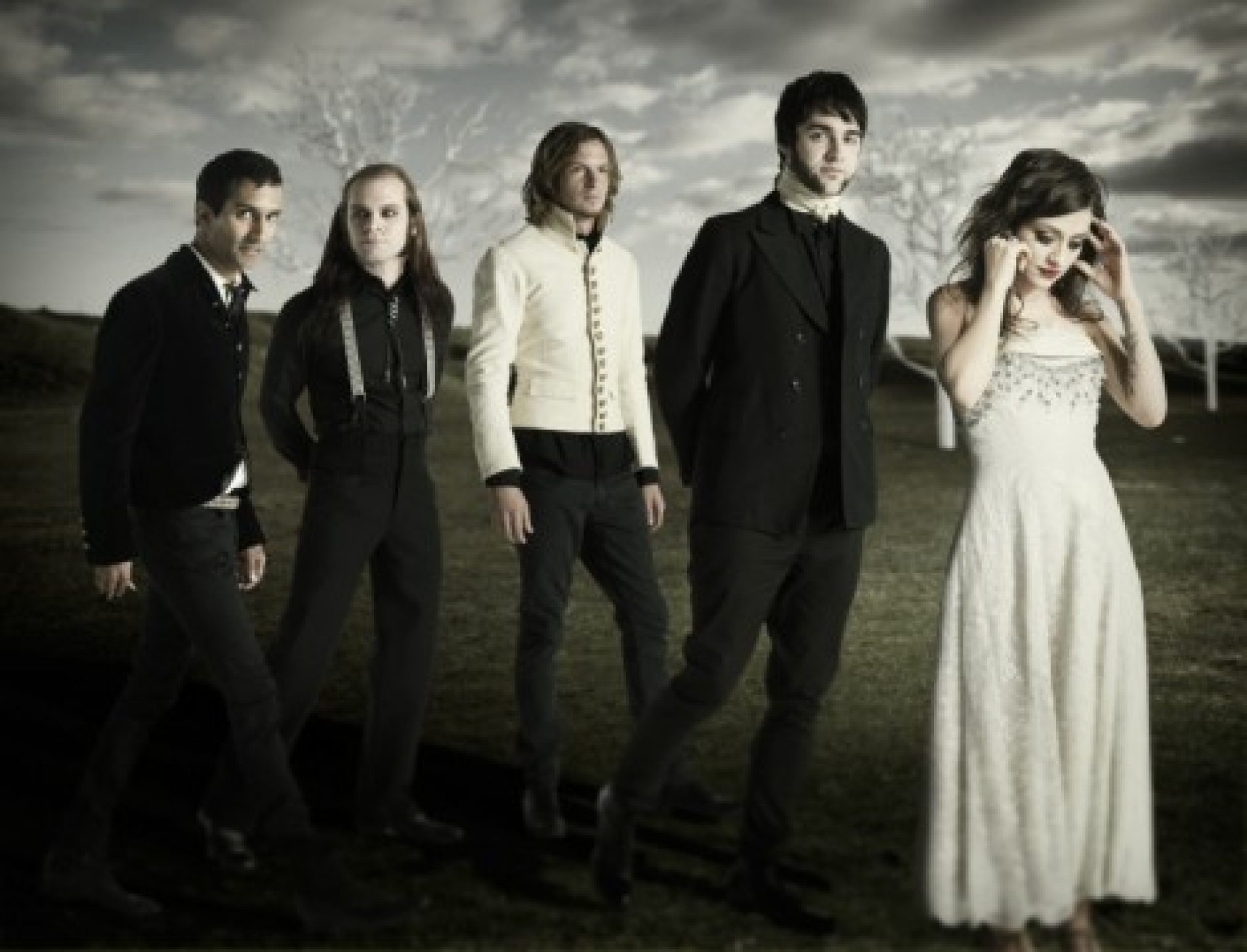 FLYLEAF anunta data lansarii noului lor album „NEW HORIZONS”