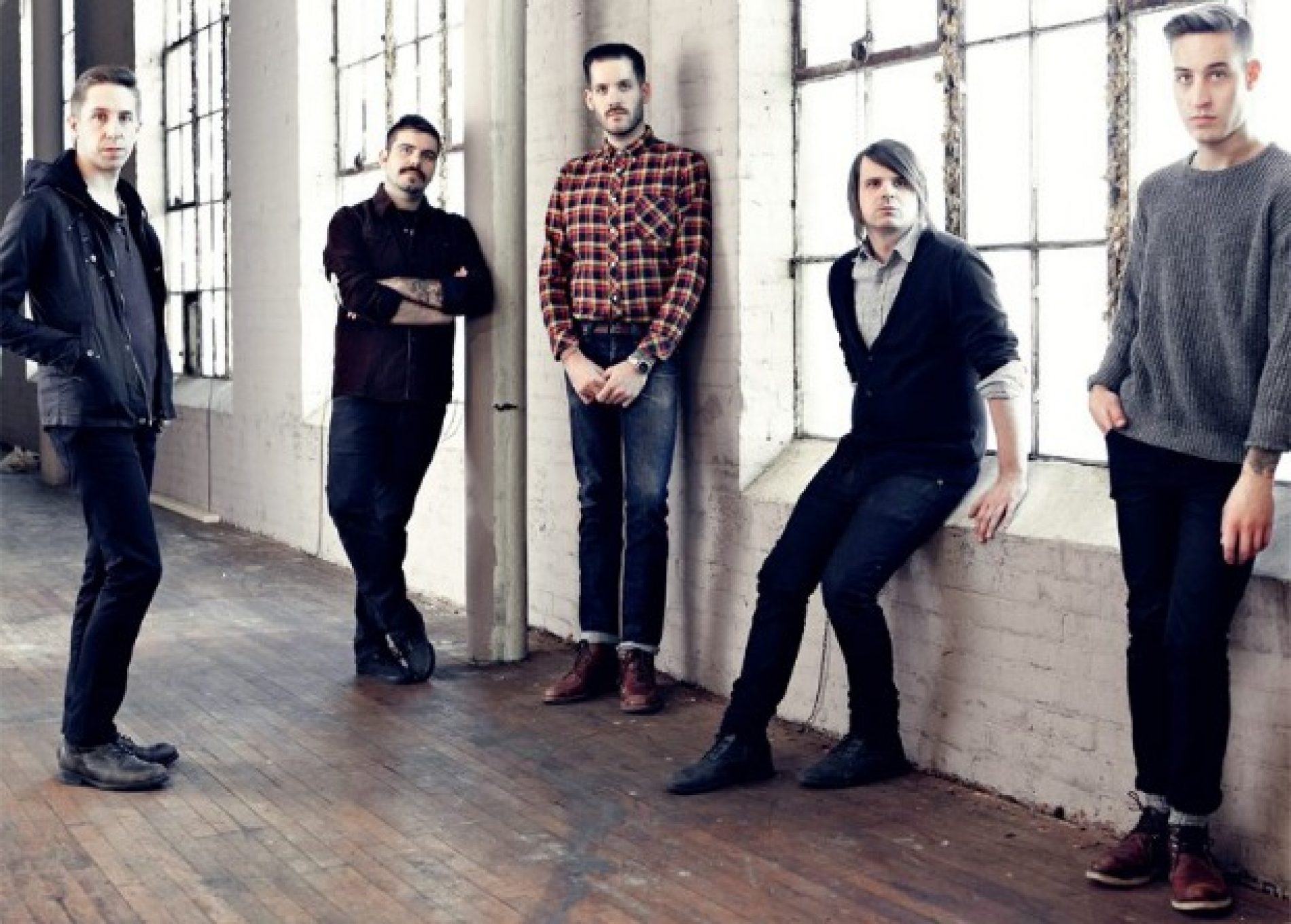 Silverstein – Departures (live video)