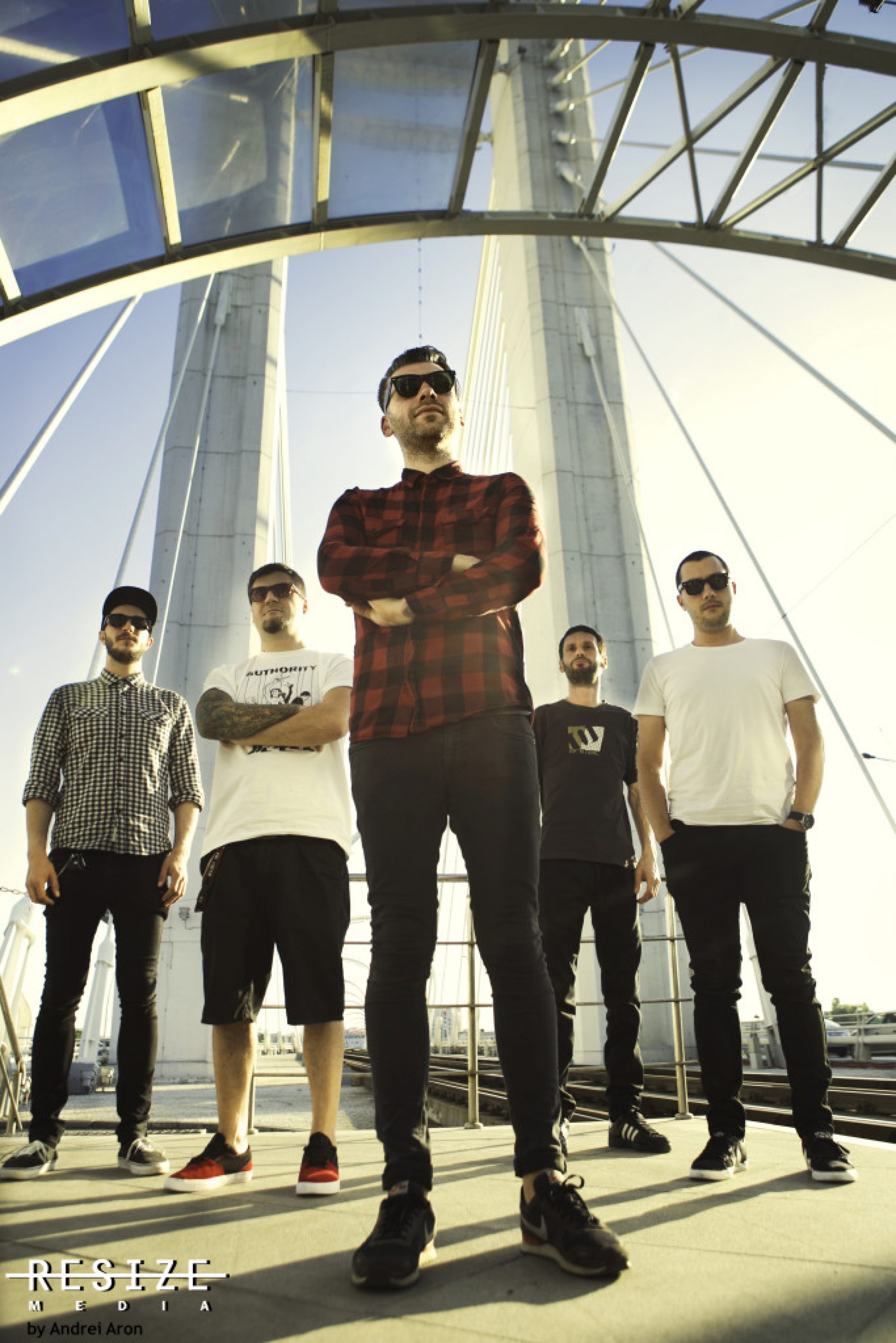 Concert: EMIL si Toy Machines la Dark Side Nights