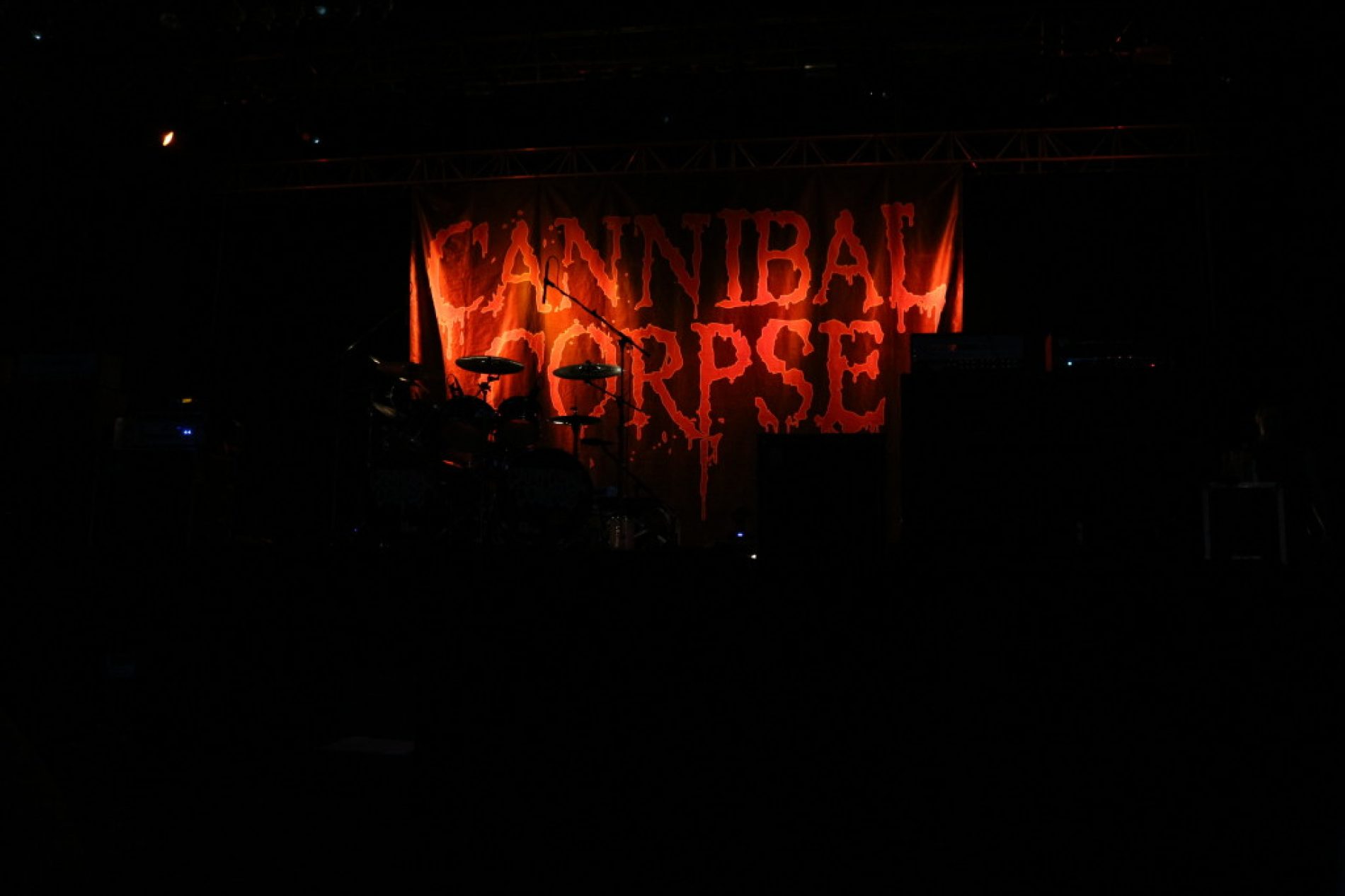Galerie foto: Cannibal Corpse, L.O.S.T si Epileptic Outbreak