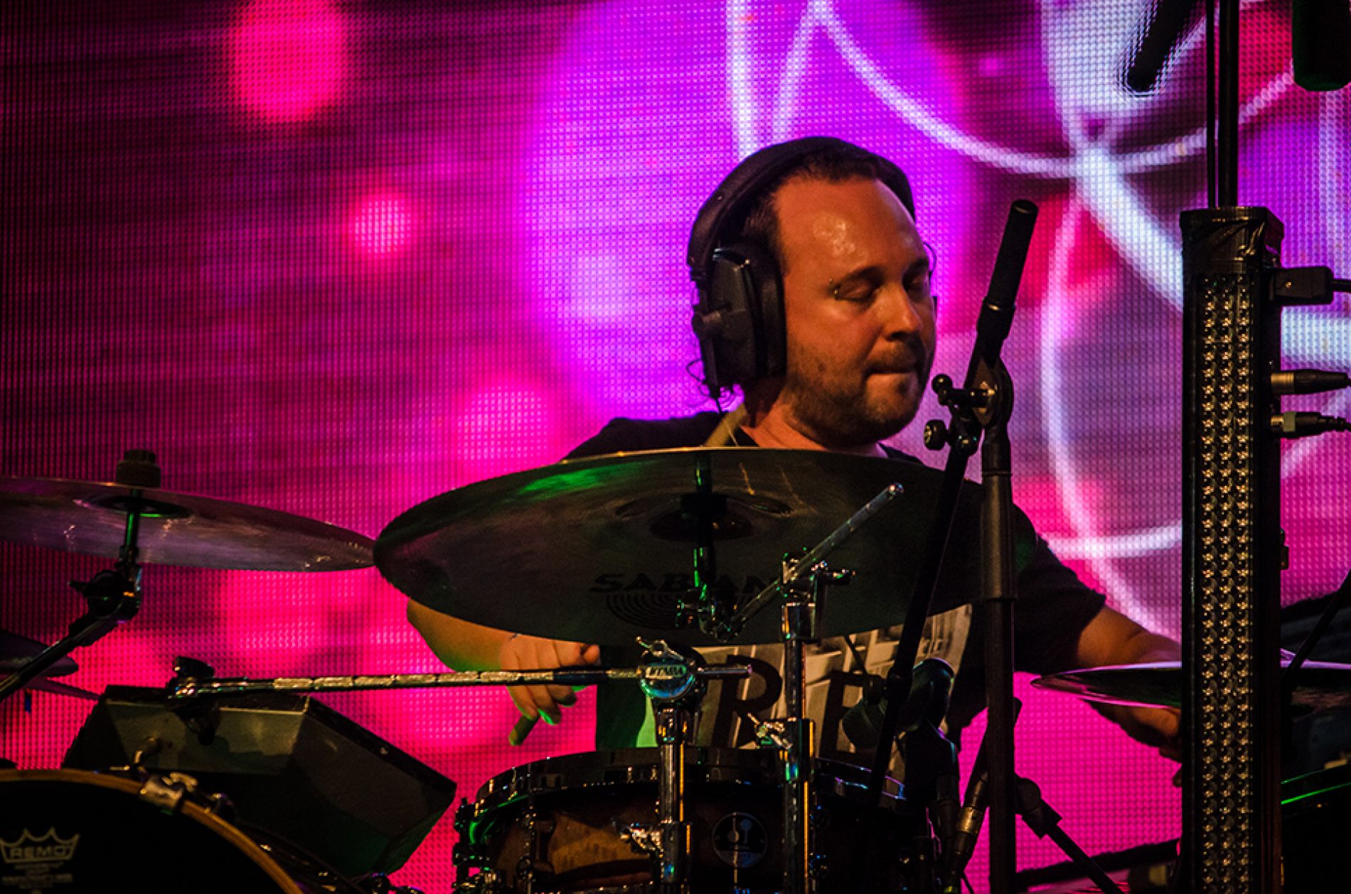 Drum Stage interviu: Adrian Tabacaru membru in formatia Taine