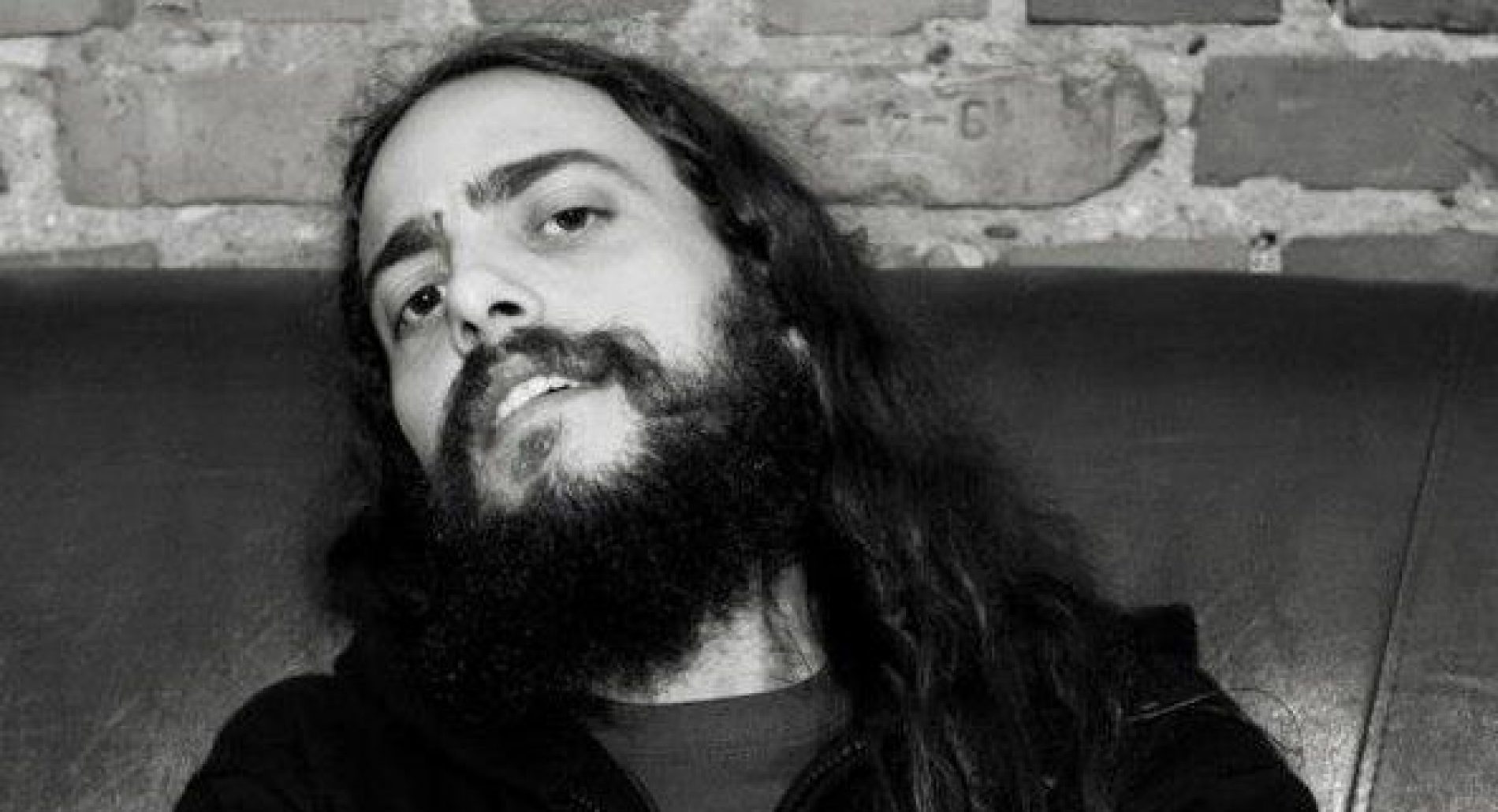 Mihai ‘Coro’ Caraveteanu (Axa Valaha Productions) internat de urgenta!