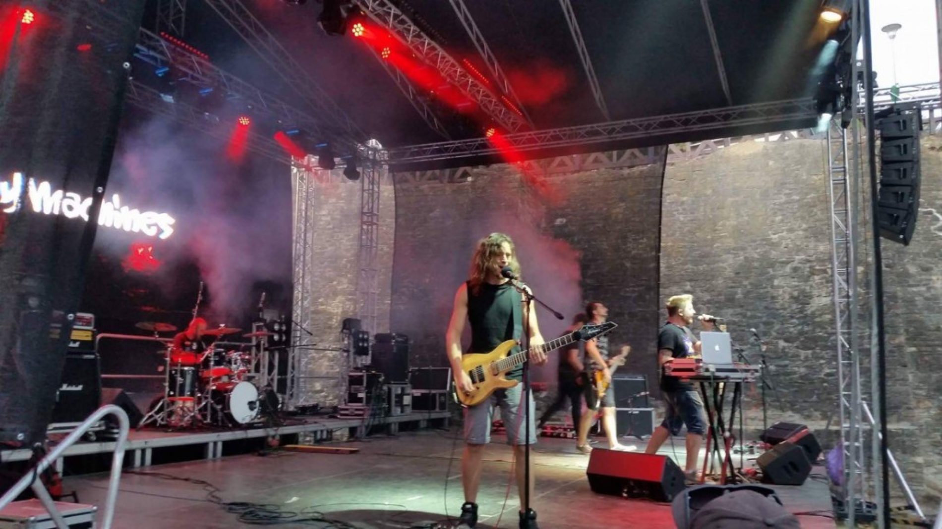 Bucovina Rock Castle: cronica de concert( ziua 1)