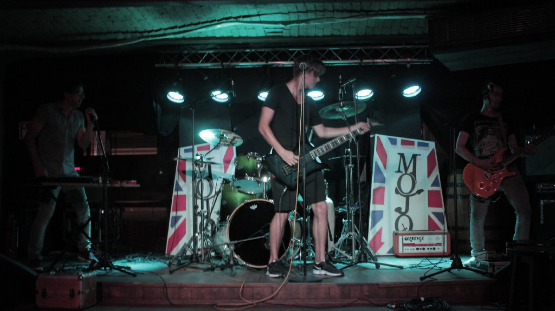 Poze concert SefulBoss si Sunet Fin in Mojo Bucuresti