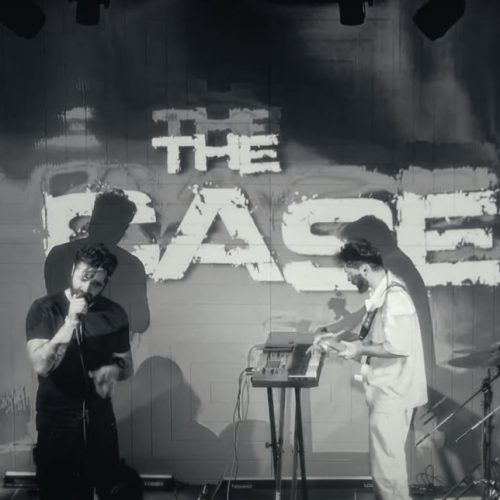 The Case a lansat versiunea live a piesei Mountain of Pain