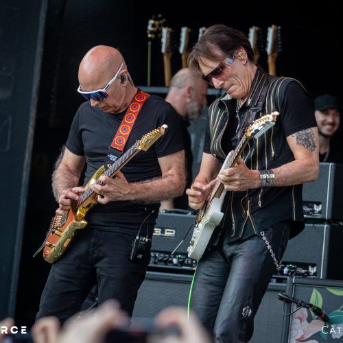 Galerie foto concert SatchVai Band feat. Joe Satriani & Steve Vai și Ned Evett la Arenele Romane